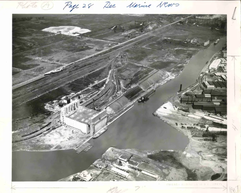 1935-CalumetRiverturningbasin